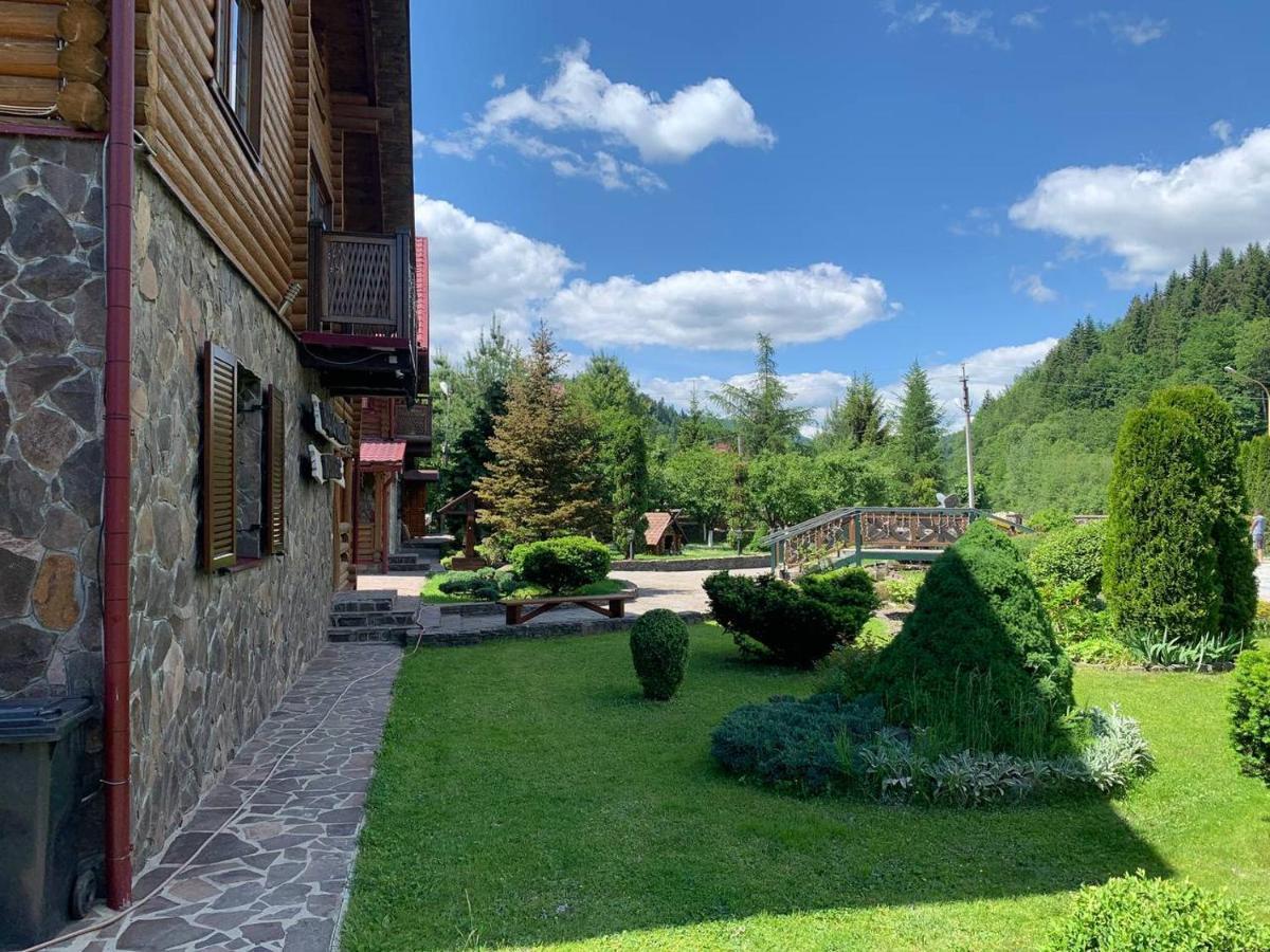 Готель Жди Ня Єво Instagram Zhdenievo Hotel Жденьево Екстериор снимка